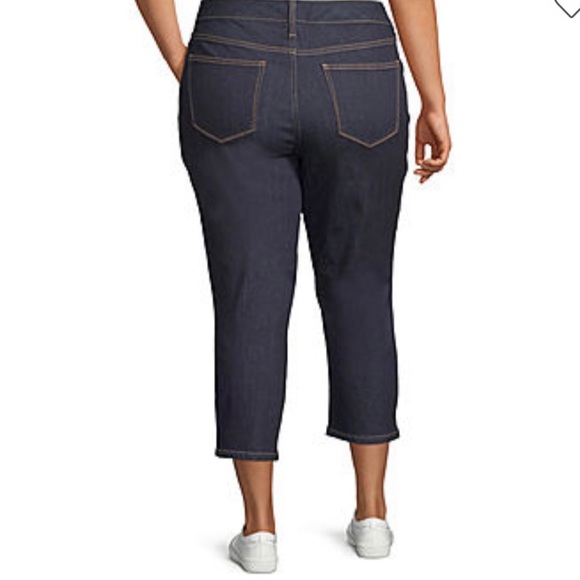 ST. JOHNS BAY CAPRI JEANS - Picture 2 of 5